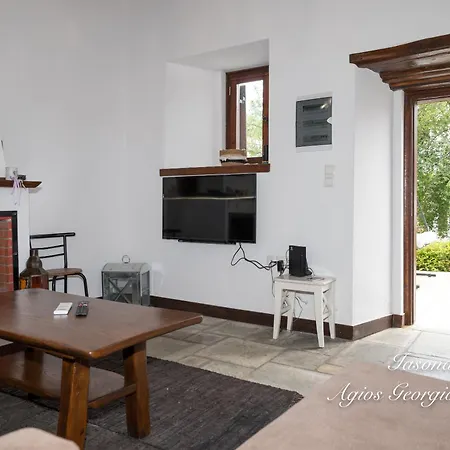 Holiday home Iasona's House Agios Georgios Nilias